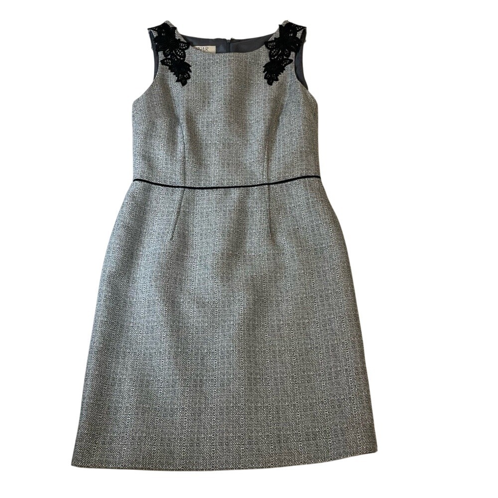 Kasper Dress Womens Size 4 Grey Tweed Sheath Black‎ Lace Applique Elegant